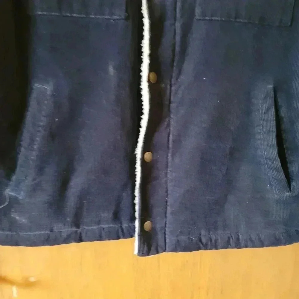 Levi's Men's Corduroy Sherpa Trucker Button Jacket, Navy, Size Medium - Picture 5 of 14
